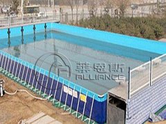支架游泳池选择莱恩斯品牌